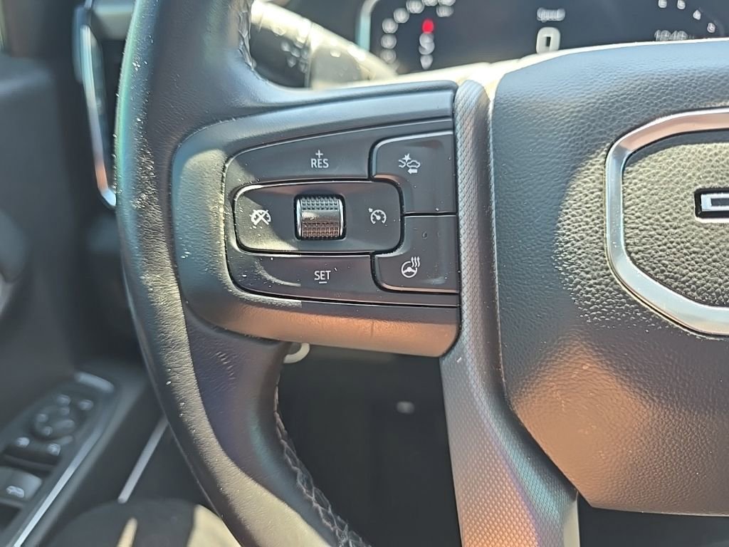 Used 2022 GMC Sierra 1500 Denali w/ Denali Carbonpro Edition AWD/4WD image 18