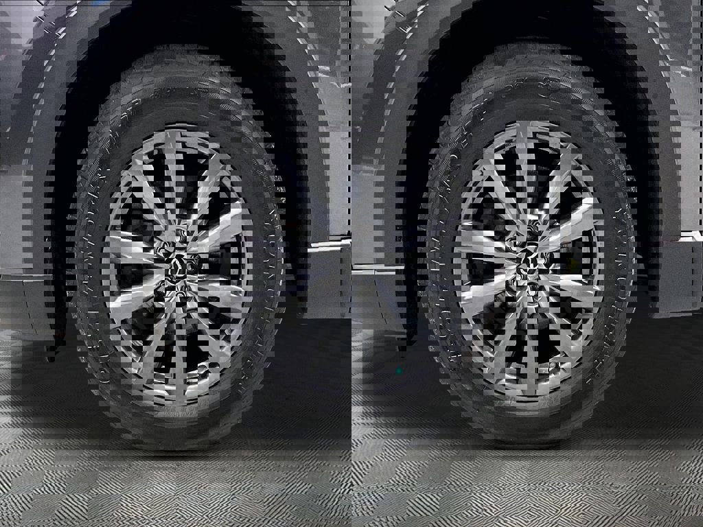 Used 2022 MAZDA CX-9 Touring AWD/4WD image 29