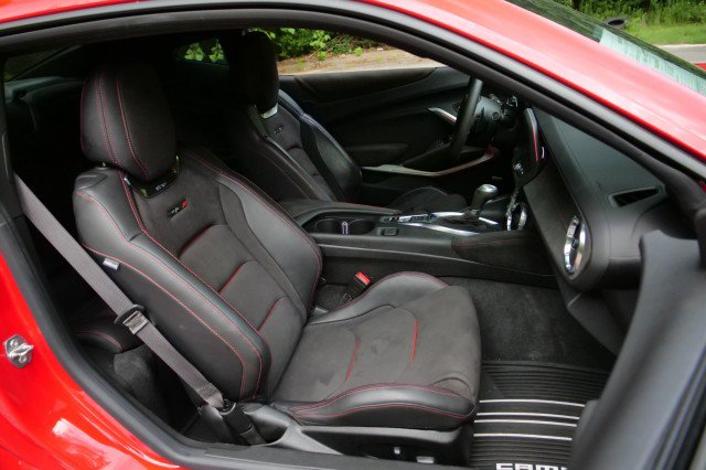 Used 2022 Chevrolet Camaro ZL1 RWD image 24