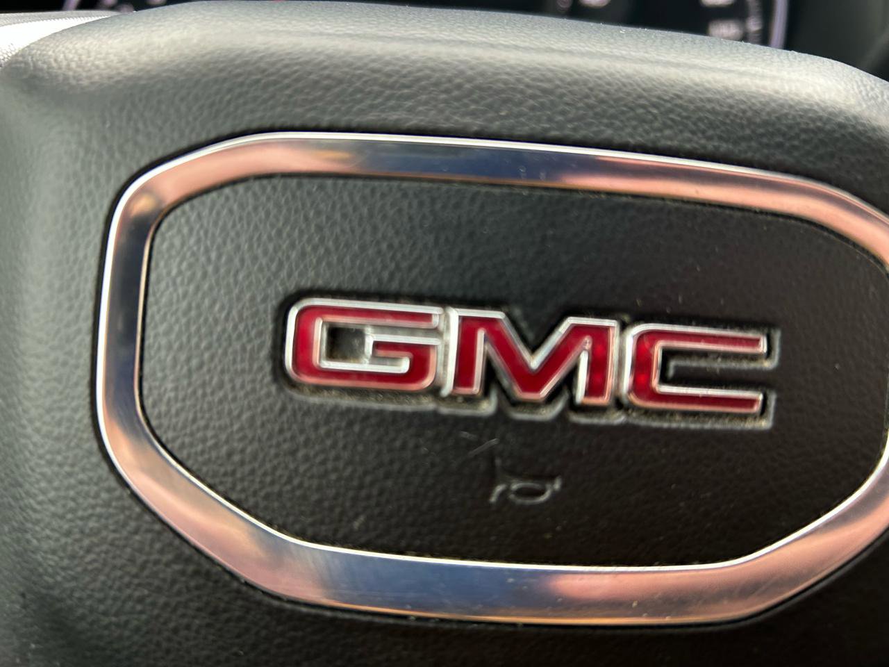 Used 2021 GMC Sierra 1500 Elevation image 19