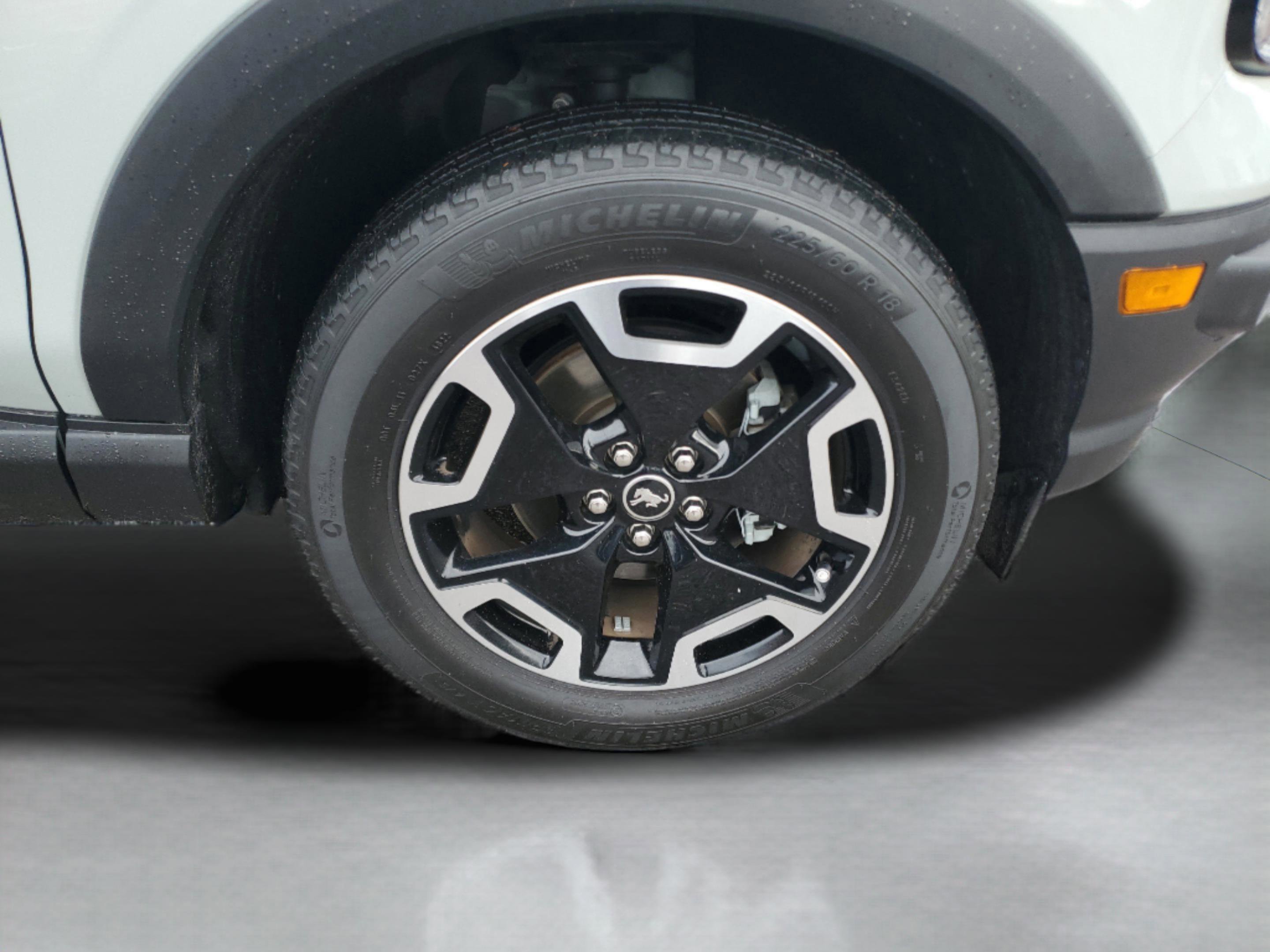 Used 2023 Ford Bronco Sport Outer Banks w/ Tech Package image 22