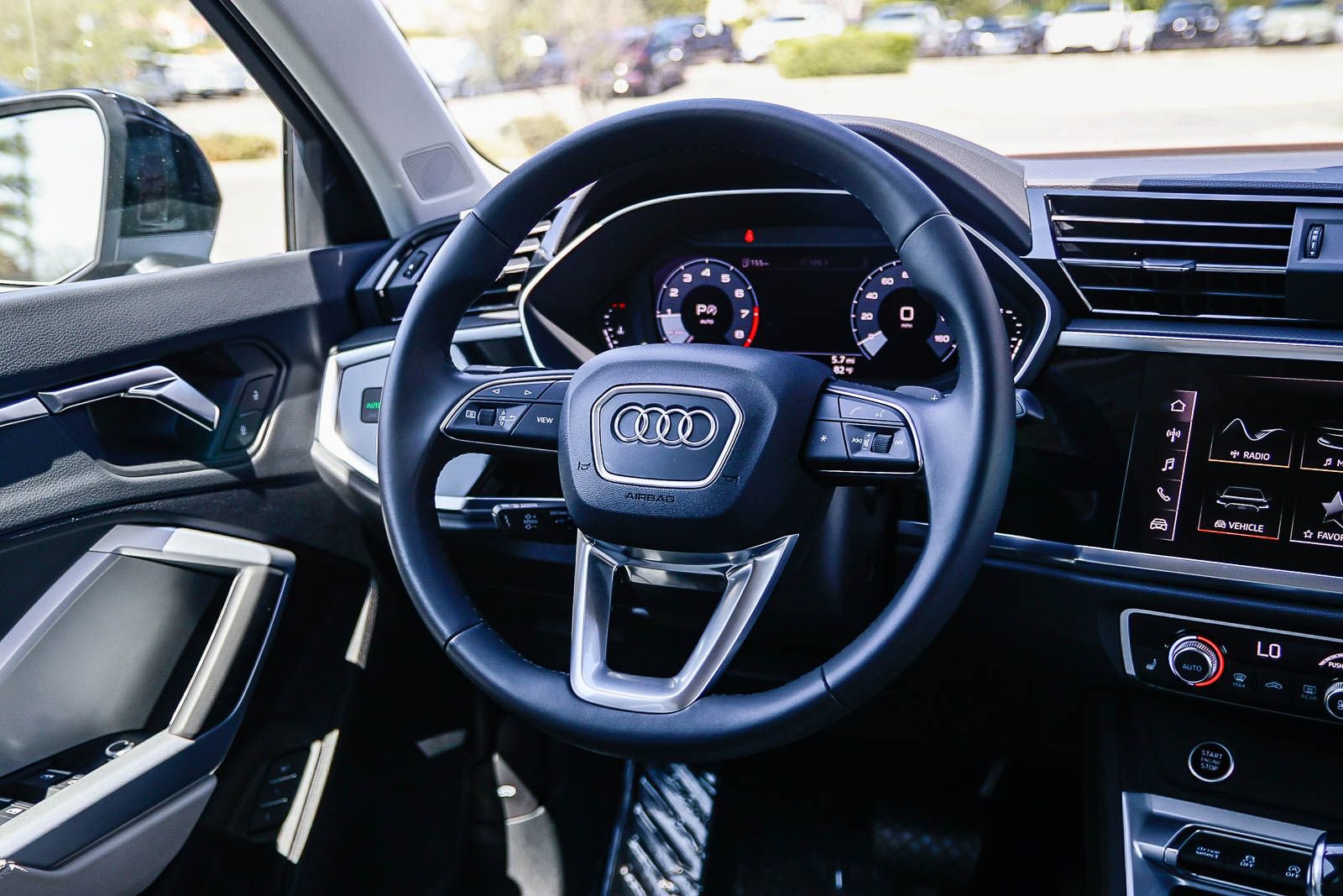 Used 2025 Audi Q3 2.0T Premium w/ Convenience Package image 15