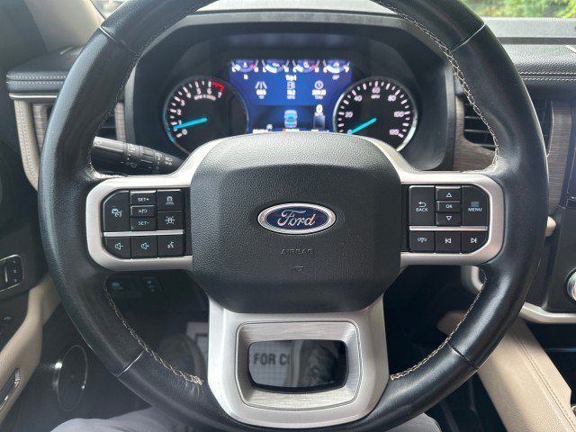 Used 2024 Ford Expedition Limited RWD image 13