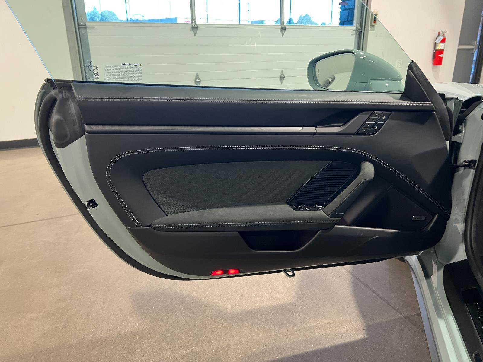 Used 2026 Porsche 911 Targa 4 GTS image 33