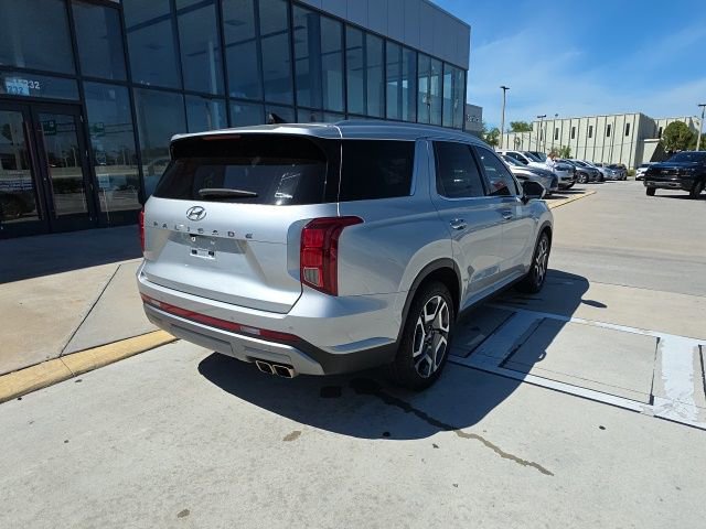 Used 2024 Hyundai Palisade SEL w/ Premium Package image 4