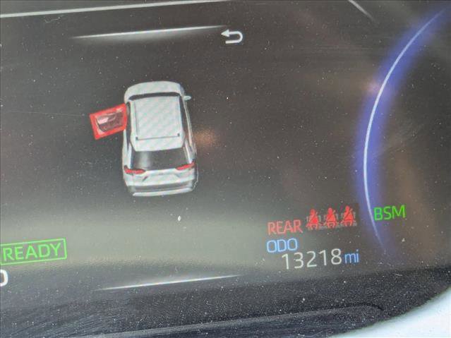 Used 2024 Toyota RAV4 XLE w/ Convenience Package AWD/4WD image 11