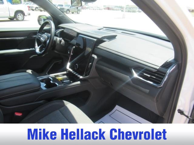 Used 2025 GMC Acadia Elevation FWD image 10