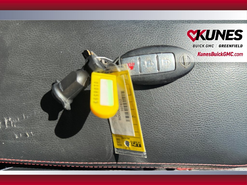 Used 2013 Nissan Rogue SL AWD/4WD image 41