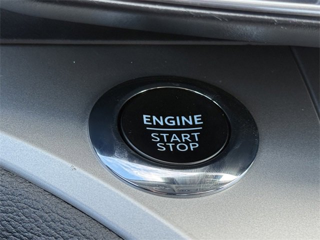 Certified 2022 Ford Explorer XLT w/ Equipment Group 202A image 16