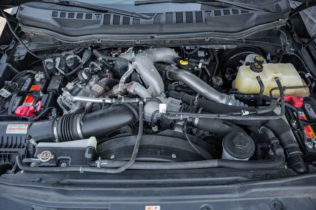 Used 2021 Ford F250 Lariat w/ Tremor Off-Road Package AWD/4WD image 30