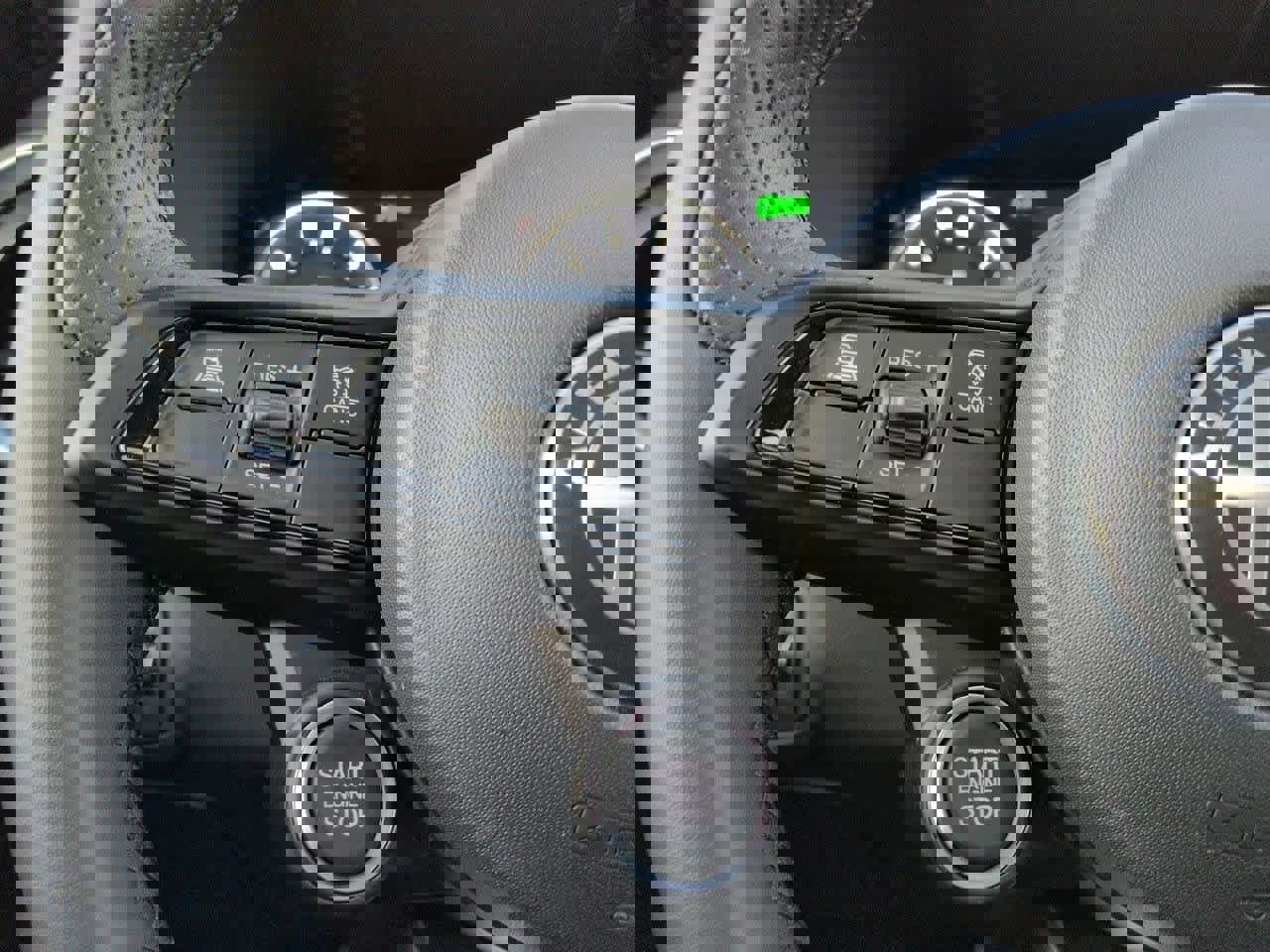 Used 2024 Alfa Romeo Giulia Ti w/ Performance Driving Package image 24