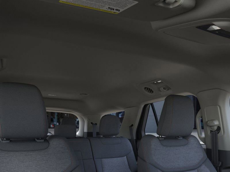 New 2025 Ford Explorer Active image 22