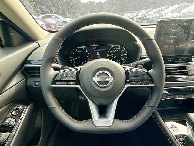 New 2025 Nissan Altima 2.5 SR w/ SR Premium Package image 7