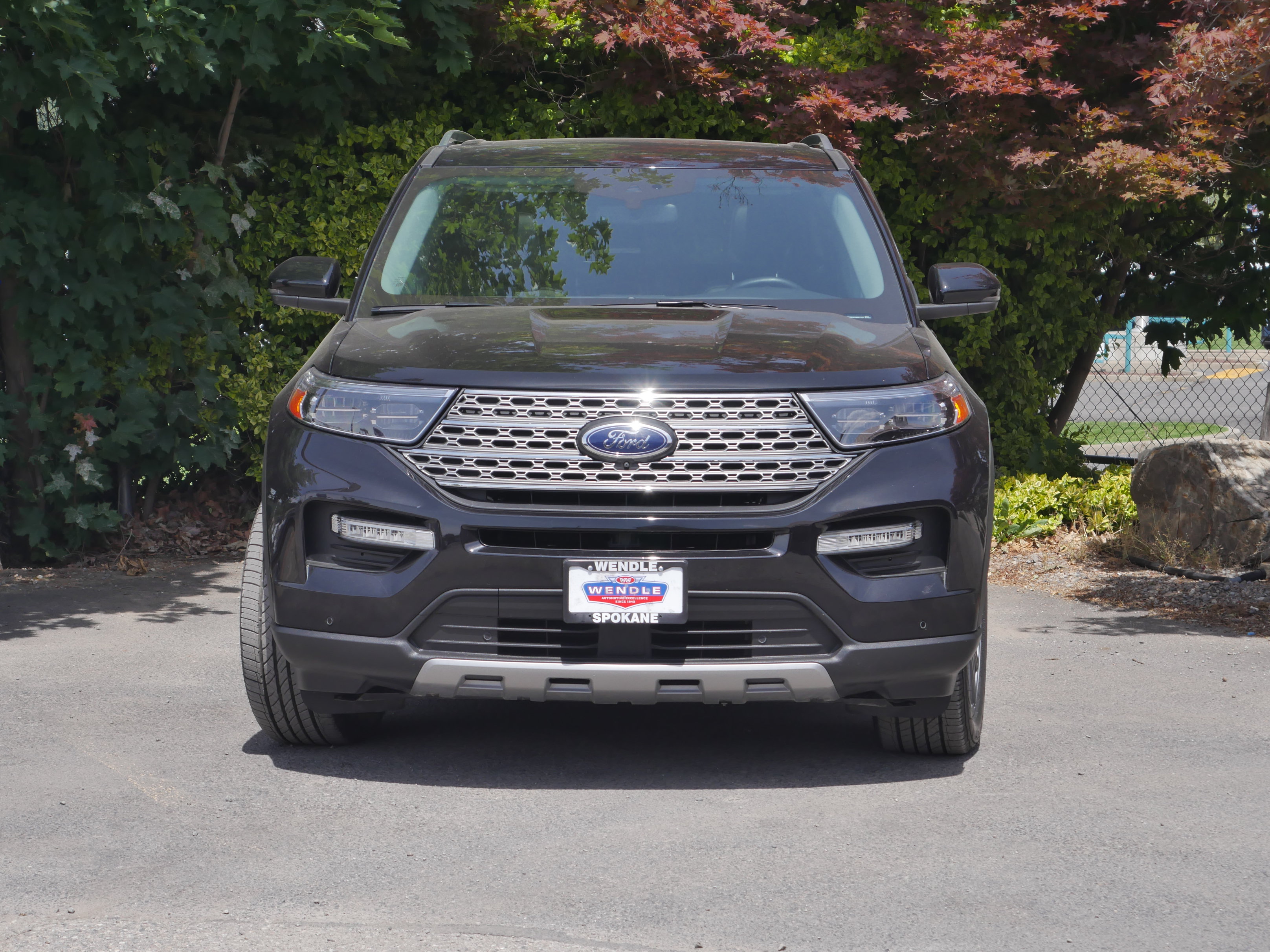 Used 2021 Ford Explorer Limited w/ Hybrid Equipment Group 310A AWD/4WD image 35