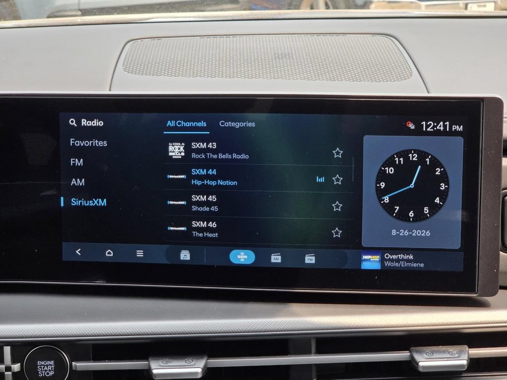 New 2027 Hyundai Santa Fe SEL FWD image 11