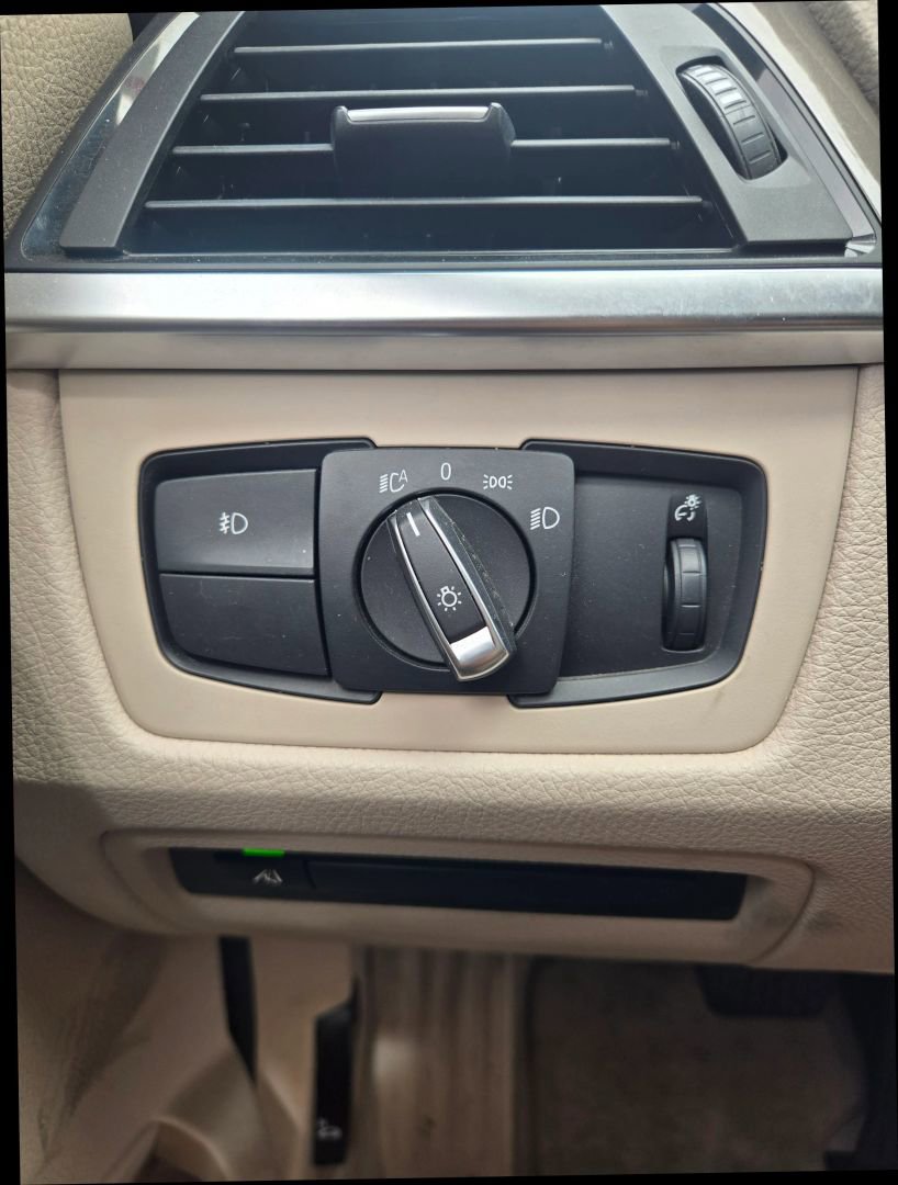 Used 2013 BMW 328i Sedan image 29