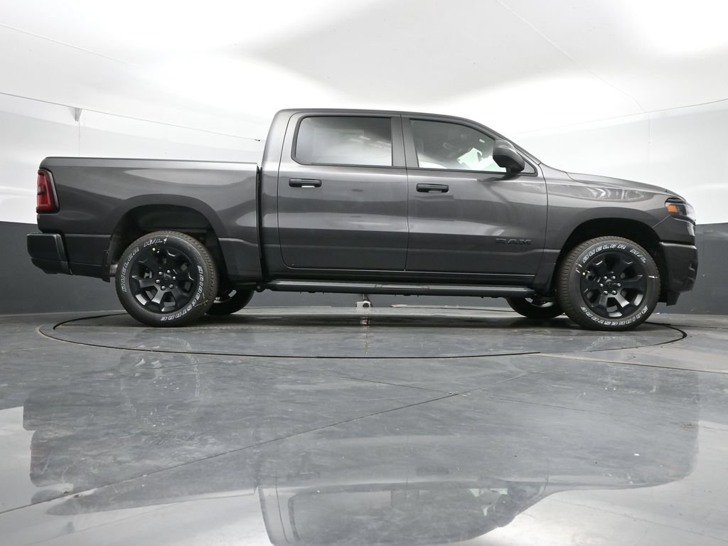 New 2026 RAM 1500 Express AWD/4WD image 33