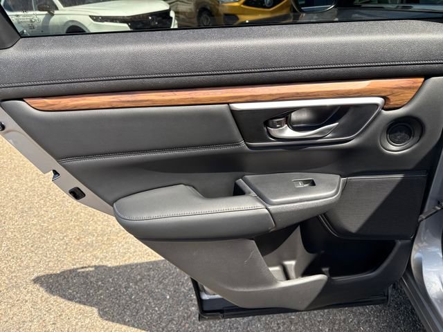 Used 2018 Honda CR-V Touring image 13