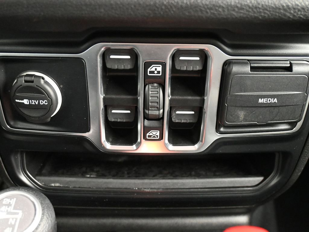 Certified 2024 Jeep Wrangler Unlimited Sport AWD/4WD image 31