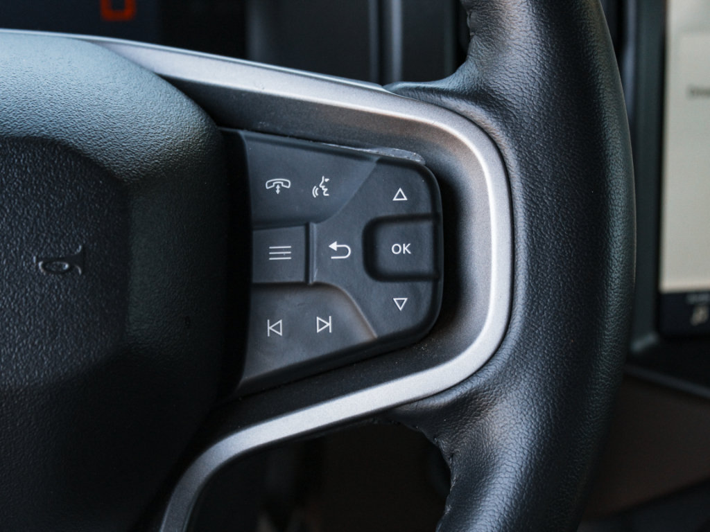 Used 2024 Ford Bronco Outer Banks AWD/4WD image 12
