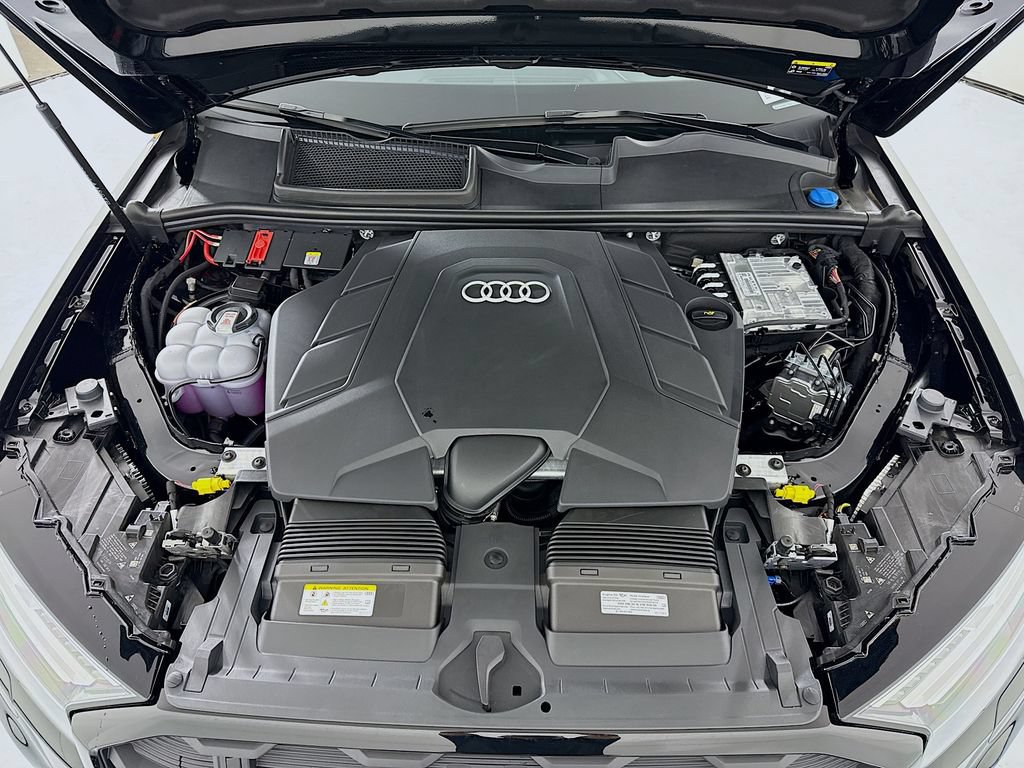 Used 2026 Audi Q7 3.0T Prestige AWD/4WD image 32