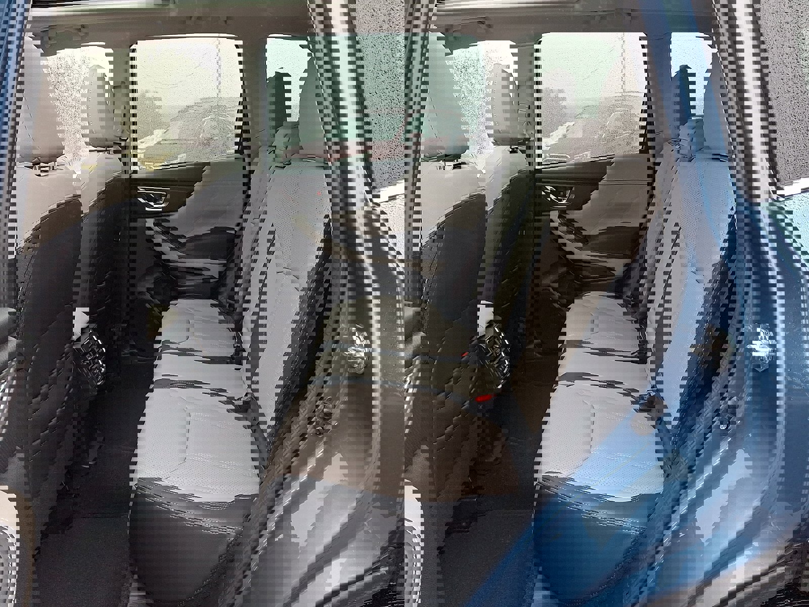 Used 2022 Subaru Forester Limited w/ Popular Package #3 image 11