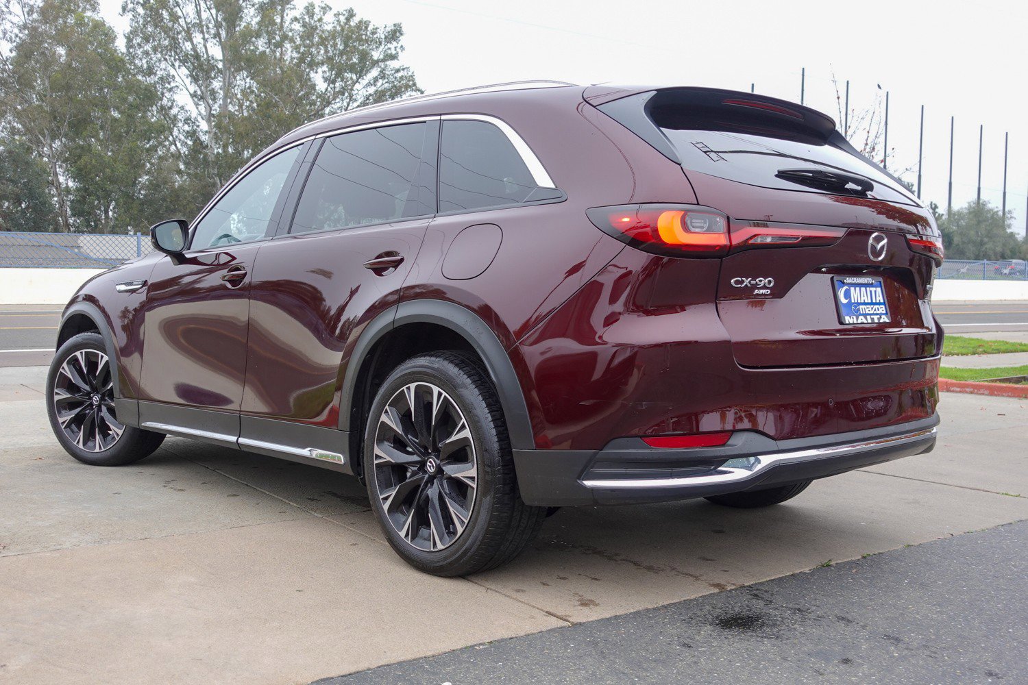 Used 2024 MAZDA CX-90 Plug-In Hybrid w/ Premium Plus image 7