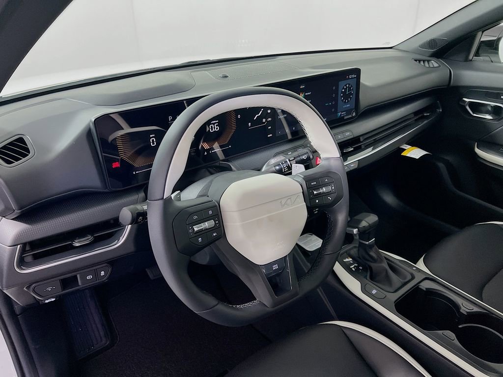 New 2026 Kia K4 GT-Line image 9