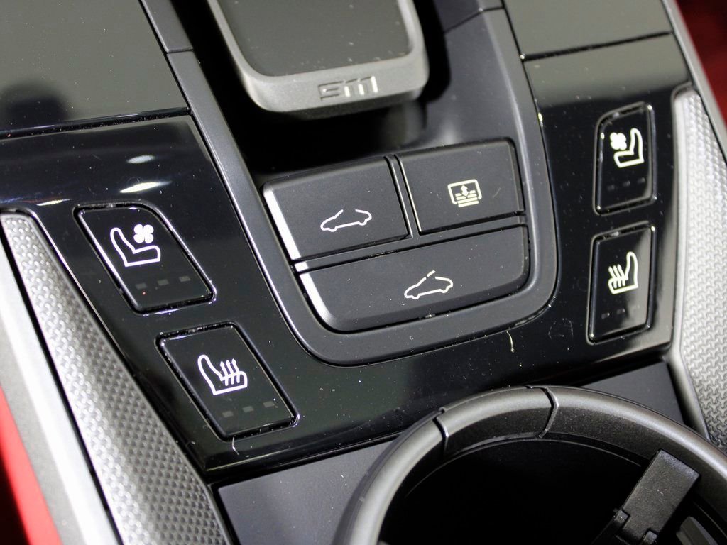 Certified 2024 Porsche 911 Carrera 4S image 33