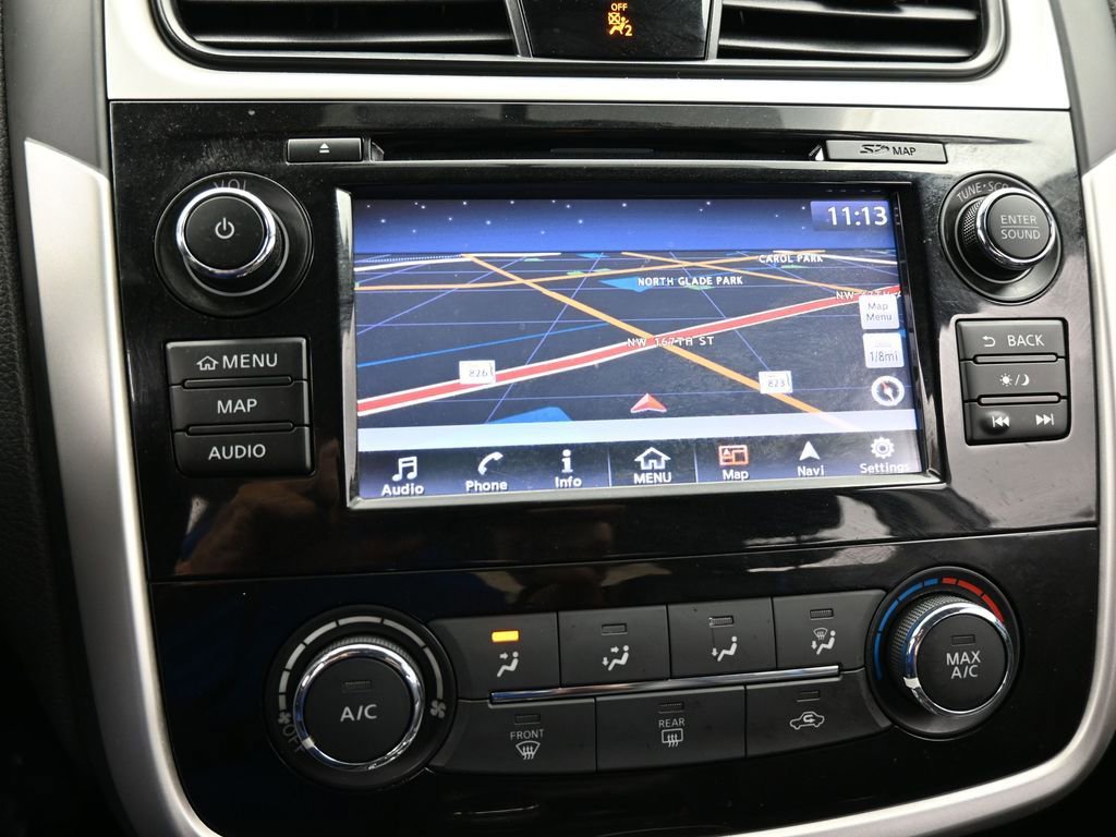 Used 2018 Nissan Altima 2.5 SR w/ SR Midnight Edition image 19