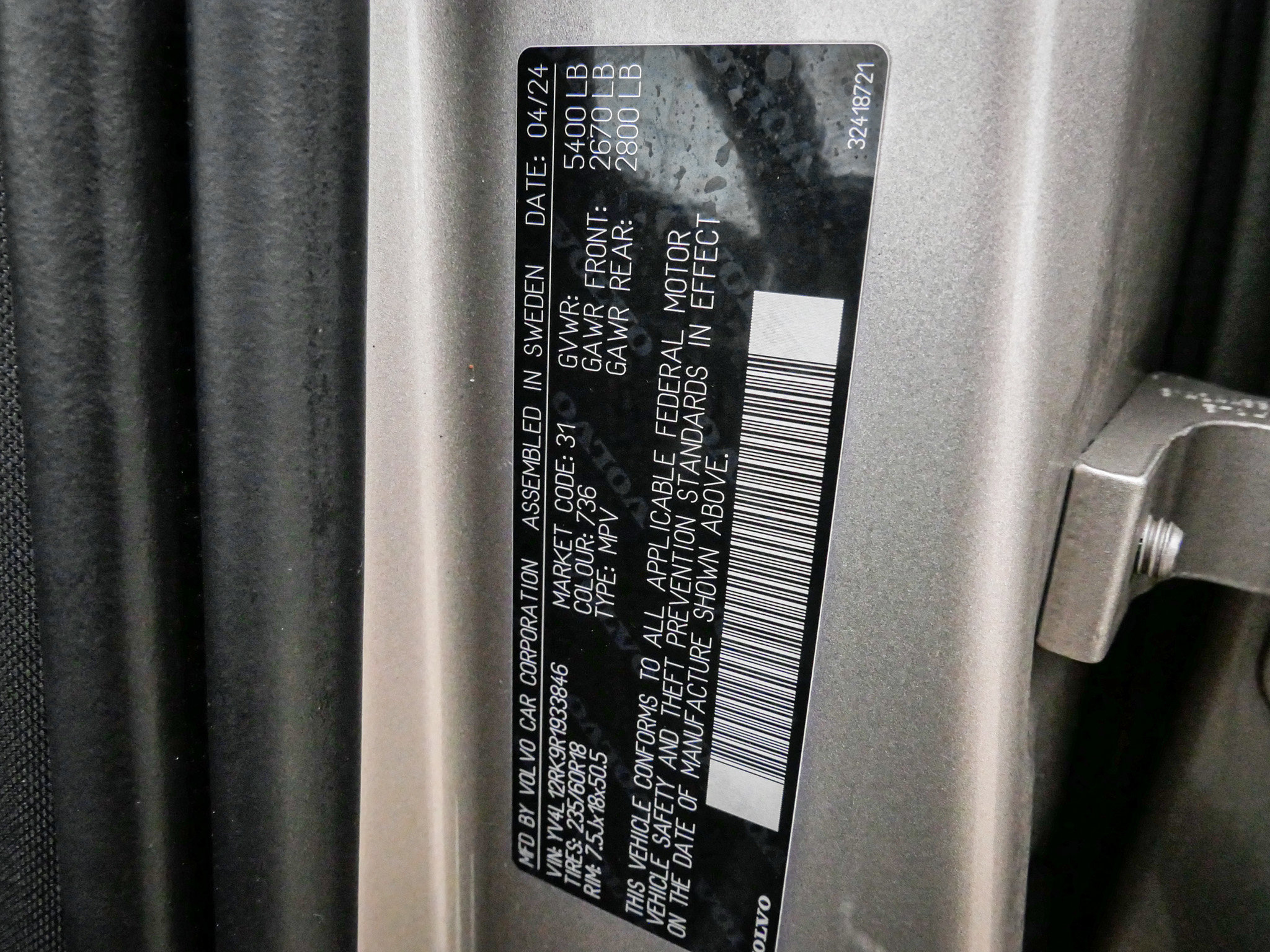 Used 2024 Volvo XC60 B5 Core image 35