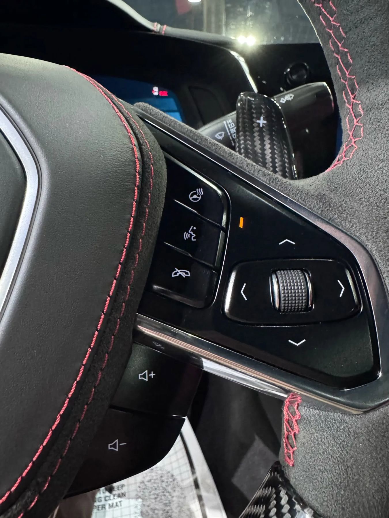 Used 2025 Chevrolet Corvette Z06 image 18