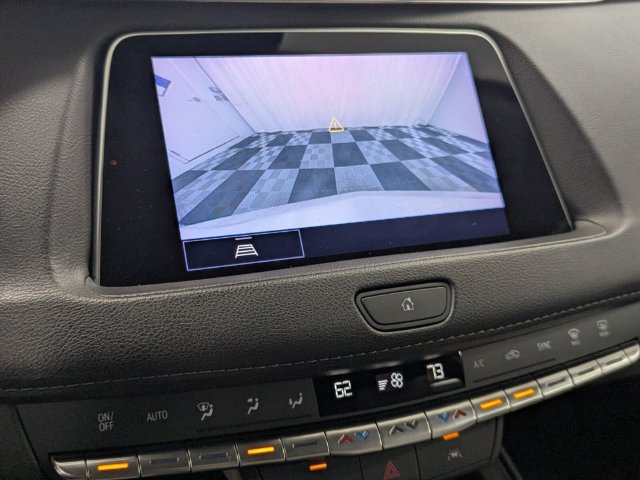 Used 2023 Cadillac XT4 Premium Luxury FWD image 22