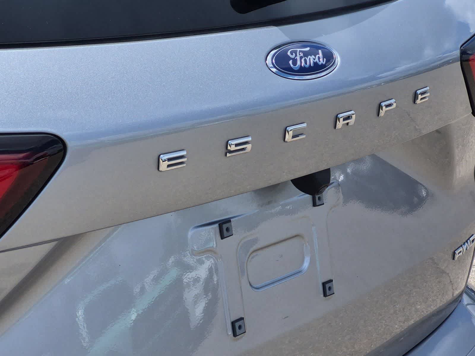 Certified 2024 Ford Escape ST-Line w/ Tech Pack #1 AWD/4WD image 13