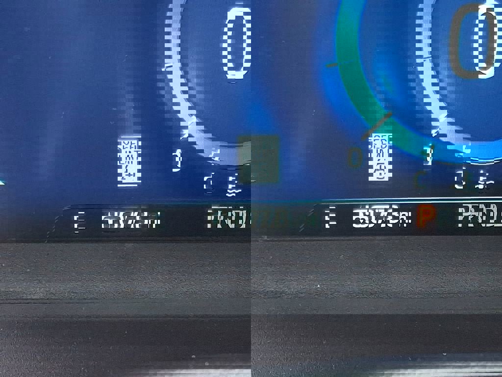 Used 2023 Ford Explorer Platinum w/ Technology Package AWD/4WD image 23