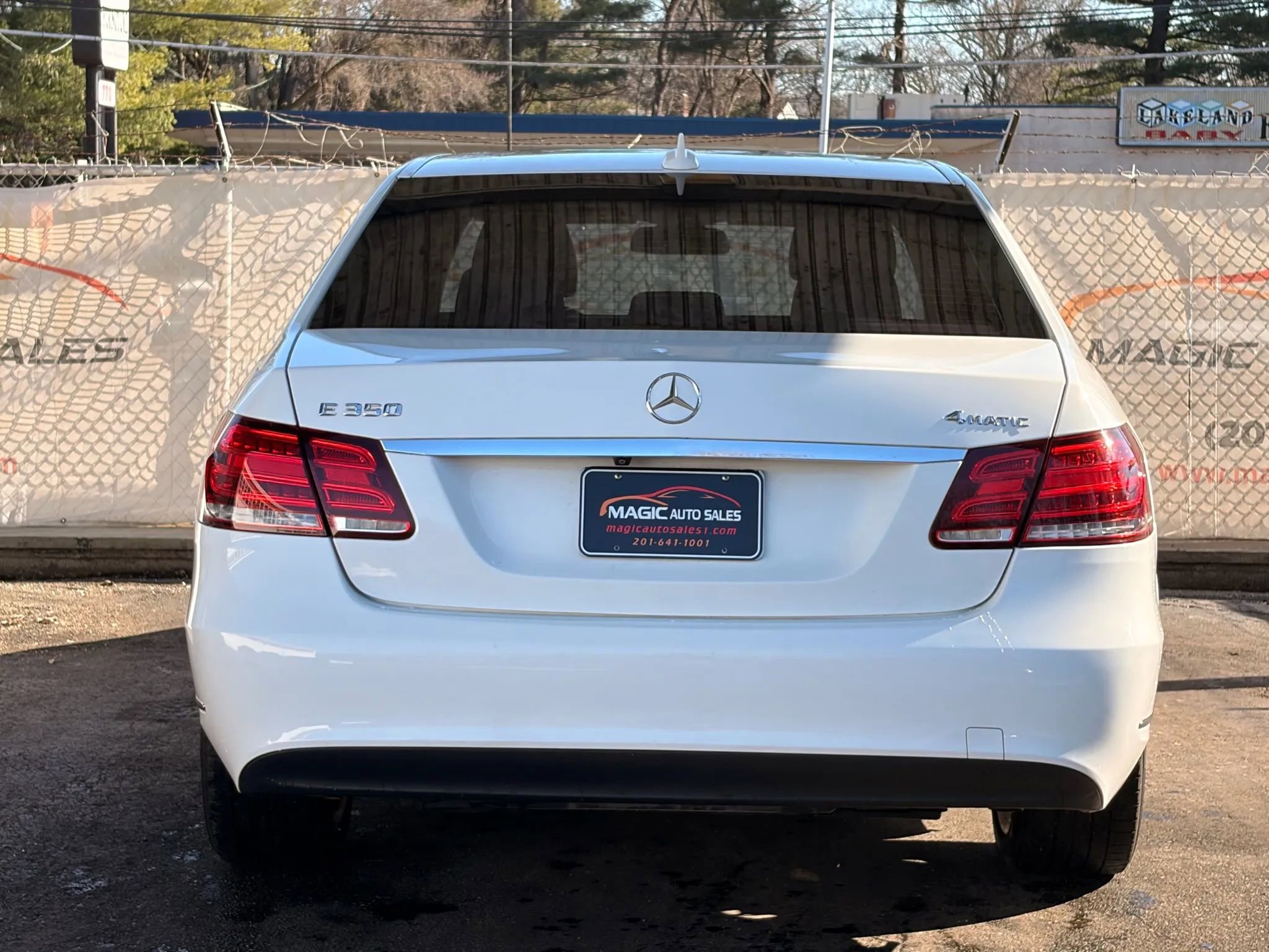 Used 2015 Mercedes-Benz E 350 4MATIC Sedan image 59