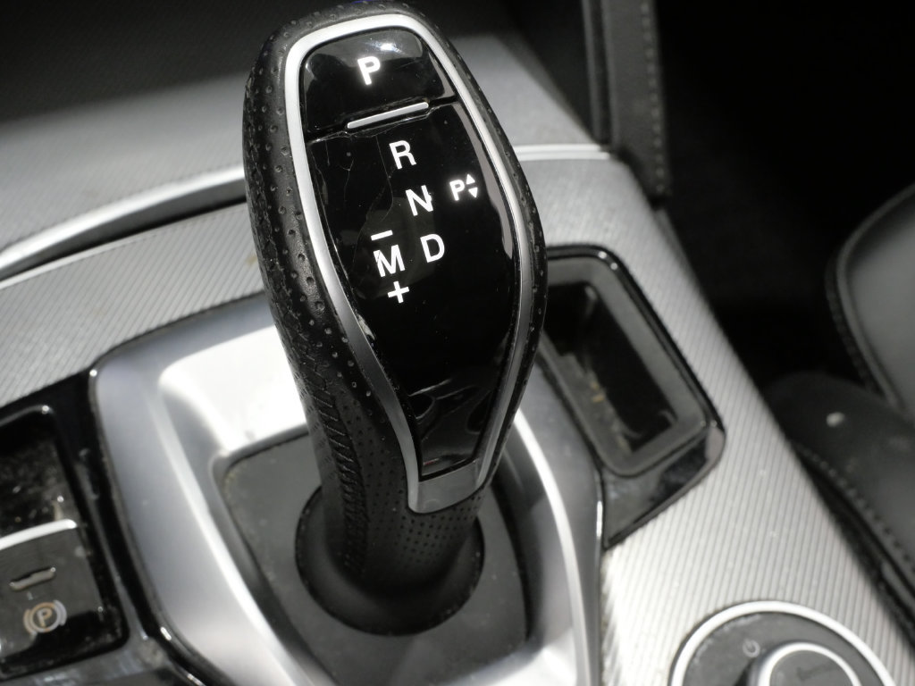 Used 2023 Alfa Romeo Stelvio Veloce AWD/4WD image 22