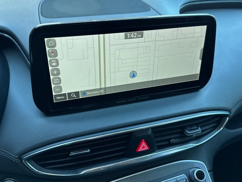 Certified 2023 Hyundai Santa Fe SEL w/ Premium Package image 13