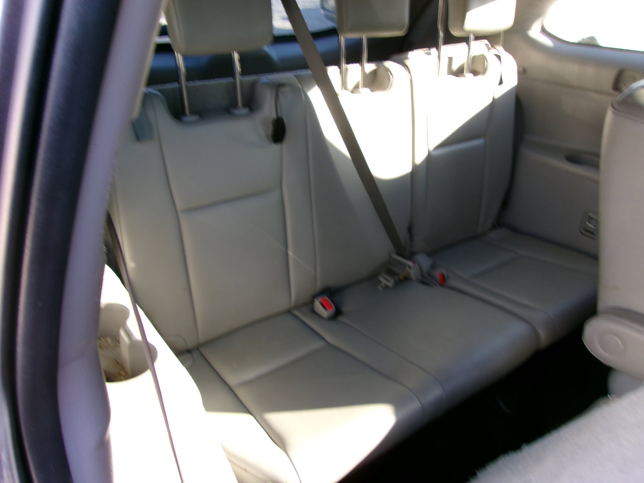 Used 2019 Toyota Highlander XLE image 6