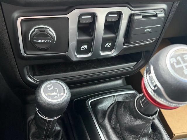 New 2026 Jeep Wrangler Sport AWD/4WD image 23
