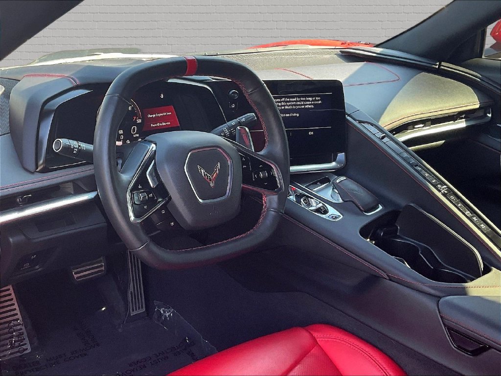 Used 2020 Chevrolet Corvette Stingray Coupe w/ Z51 Performance Package RWD image 13