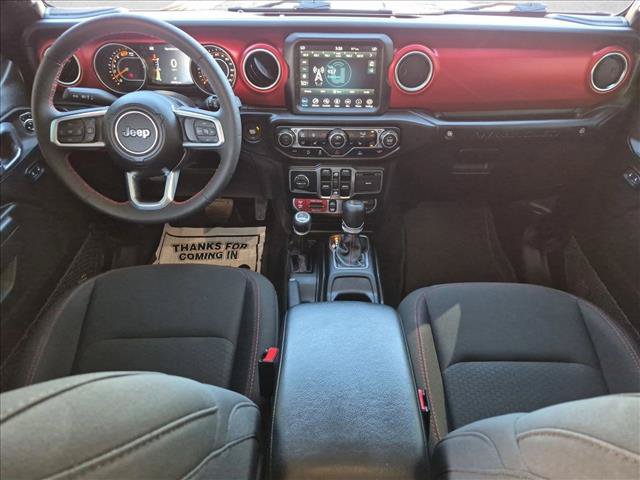 Used 2023 Jeep Wrangler Unlimited Rubicon w/ Cold Weather Group AWD/4WD image 18