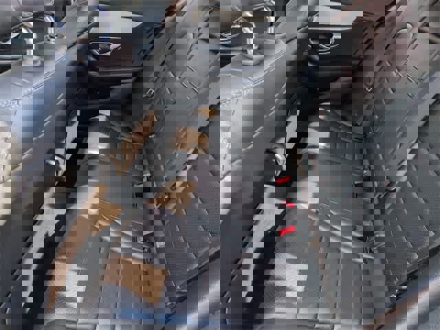 Used 2018 Mercedes-Benz C 300 Sedan image 21