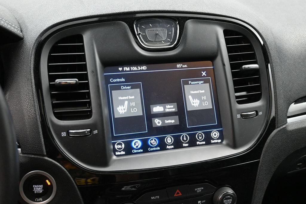 Used 2022 Chrysler 300 S RWD image 17