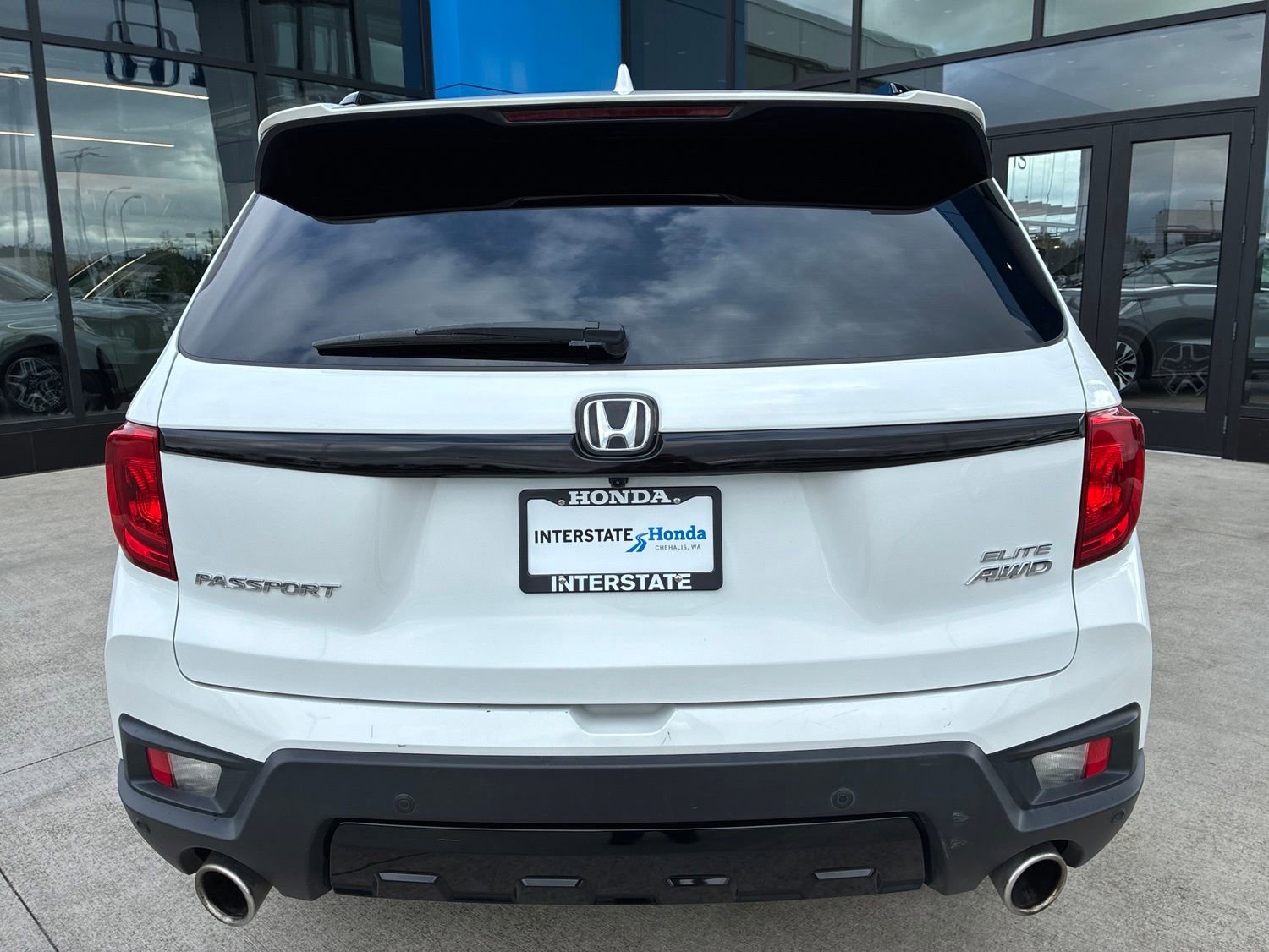 Used 2022 Honda Passport Elite image 6
