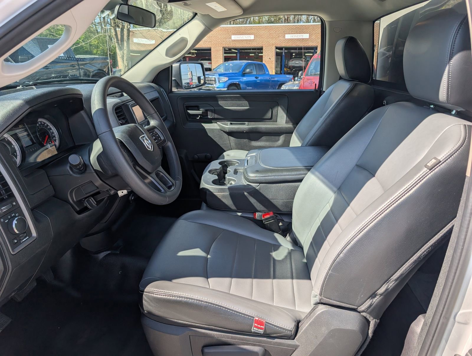 Used 2022 RAM 1500 Tradesman image 15