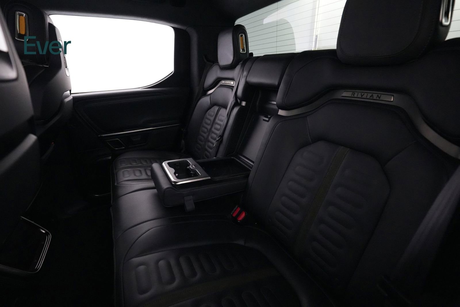 Used 2024 Rivian R1T Adventure image 24