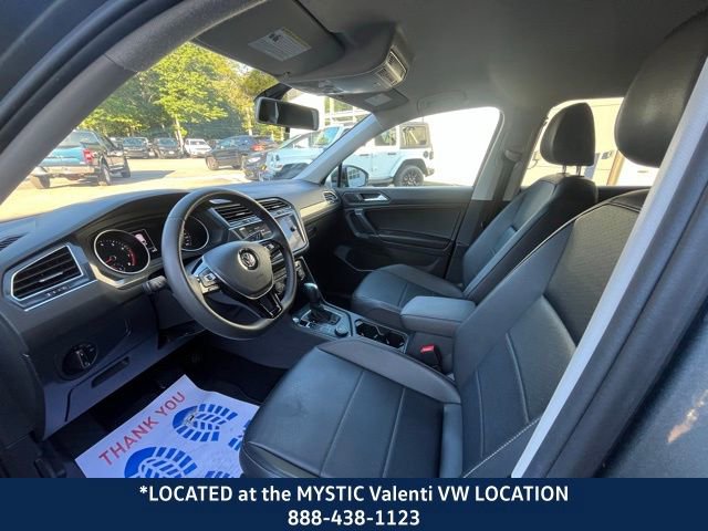 Used 2020 Volkswagen Tiguan SE image 29