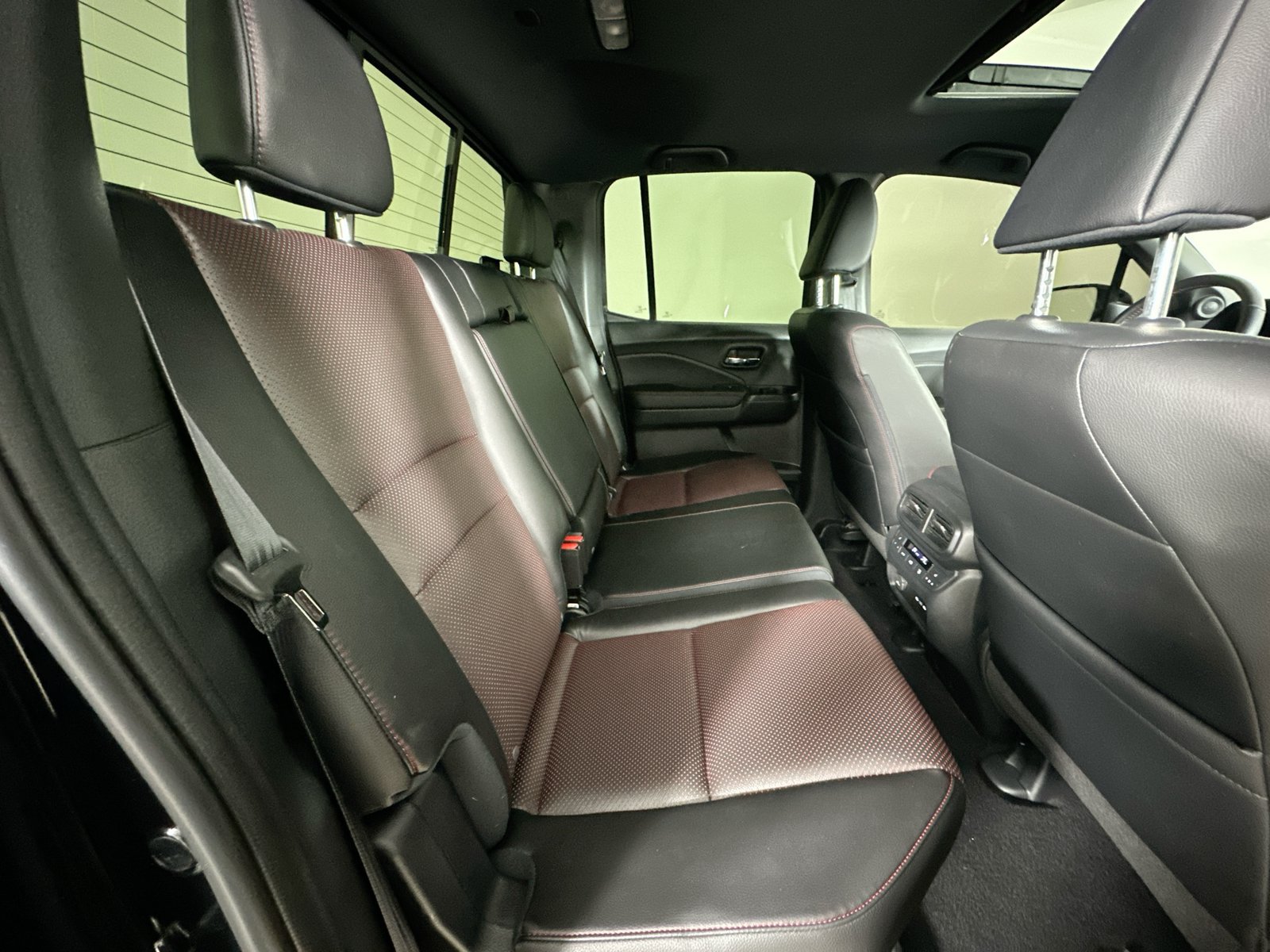 Used 2024 Honda Ridgeline Black Edition image 42