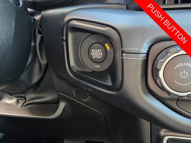 Used 2024 Jeep Wrangler Unlimited Sahara w/ Technology Group AWD/4WD image 18